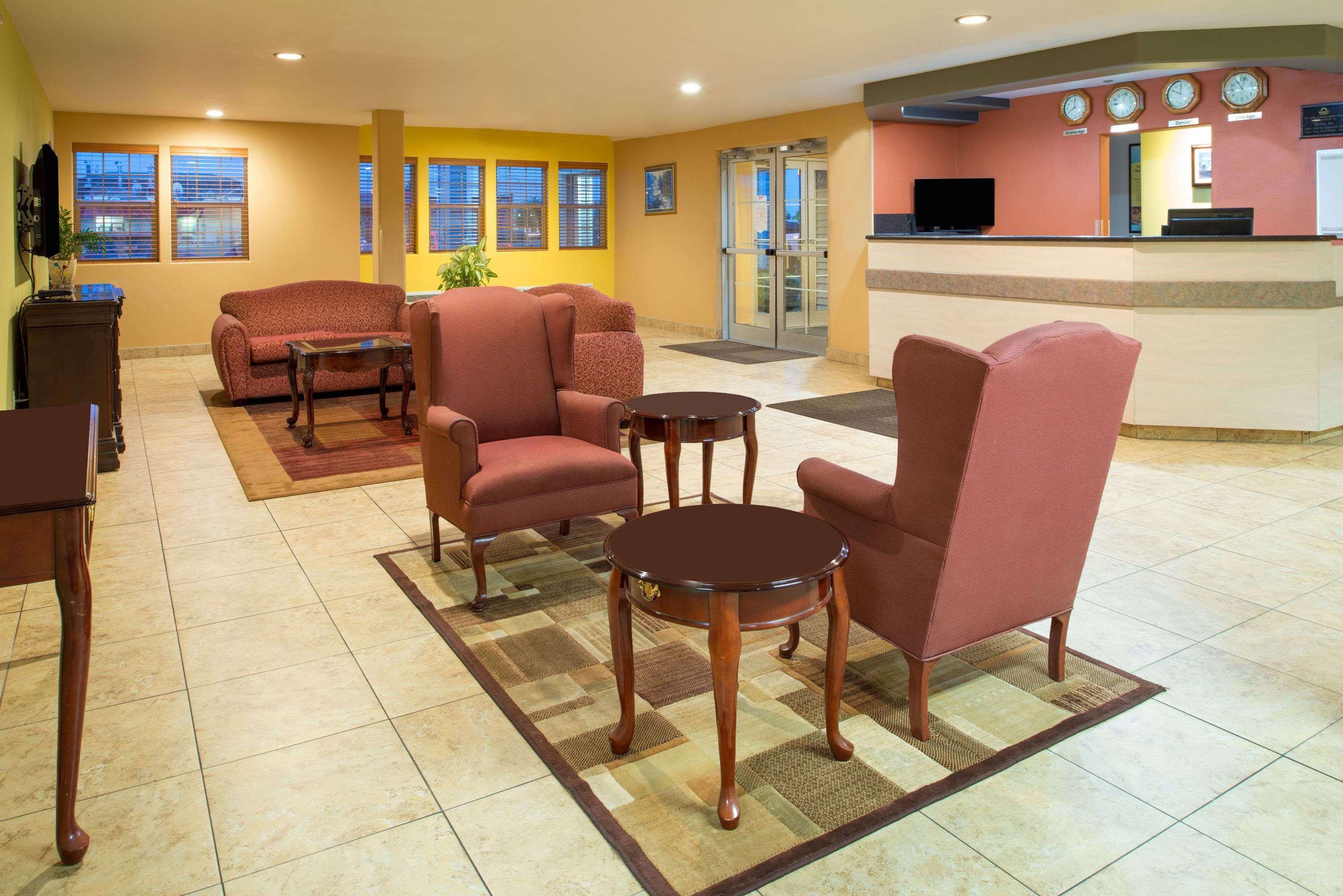 Days & By Wyndham Spokane Airport Hotel 2*